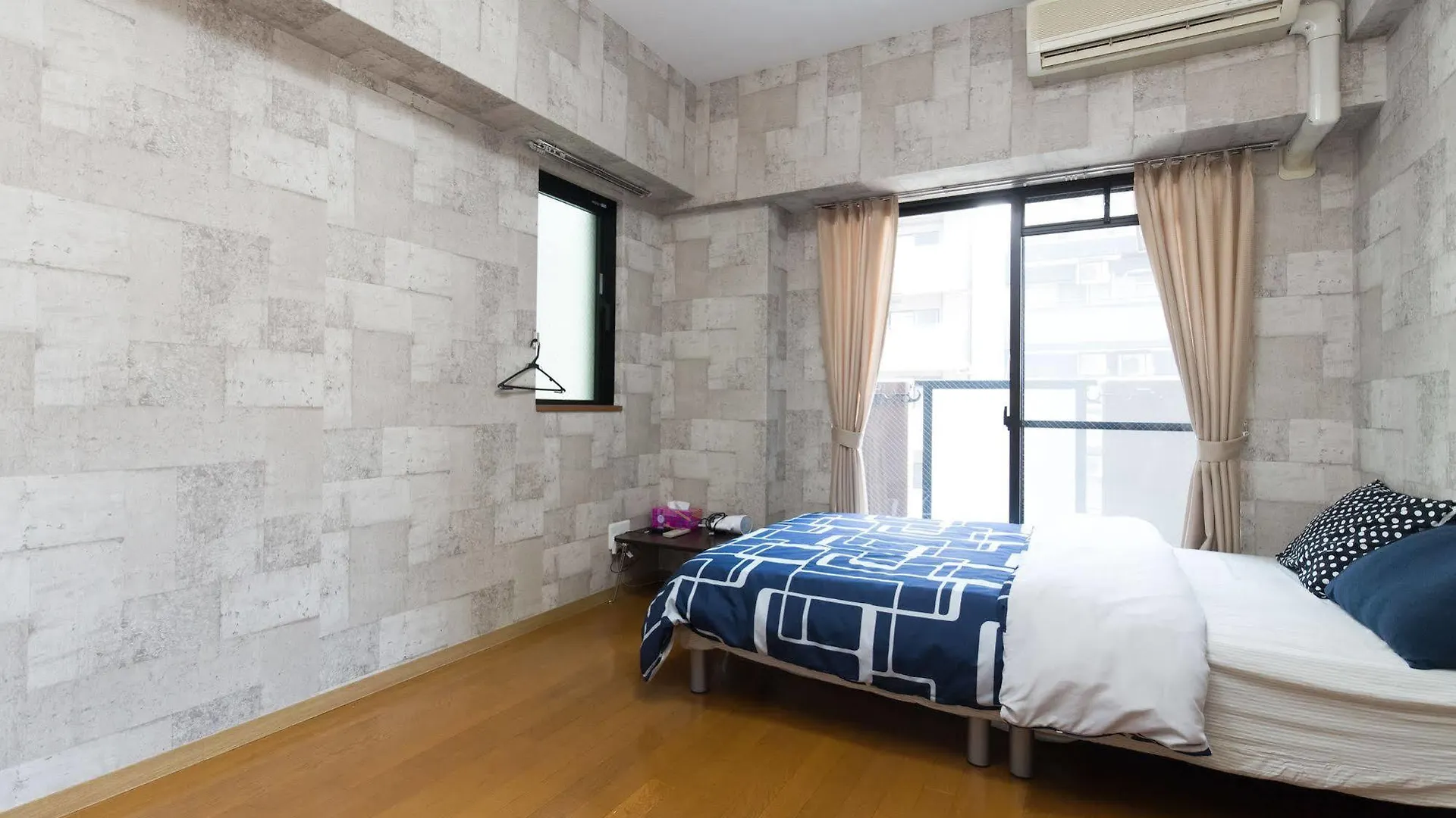 Apartment Ever Square Doshin Ōsaka