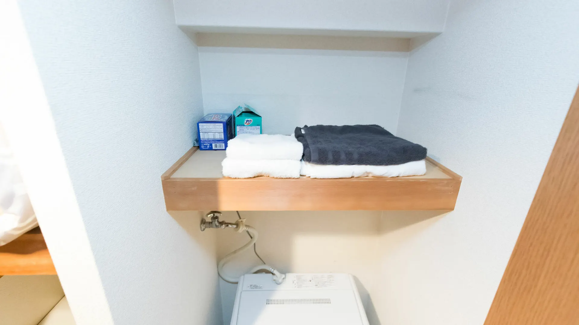 Apartment Ever Square Doshin Ōsaka Japan